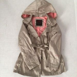 Catimini Girls Beige/Goldish Hooded Jacket Size 5